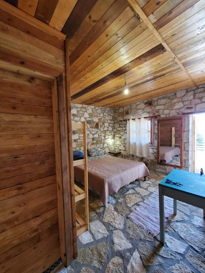 Filoxenia - The Place Of Experience Himare Exterior photo