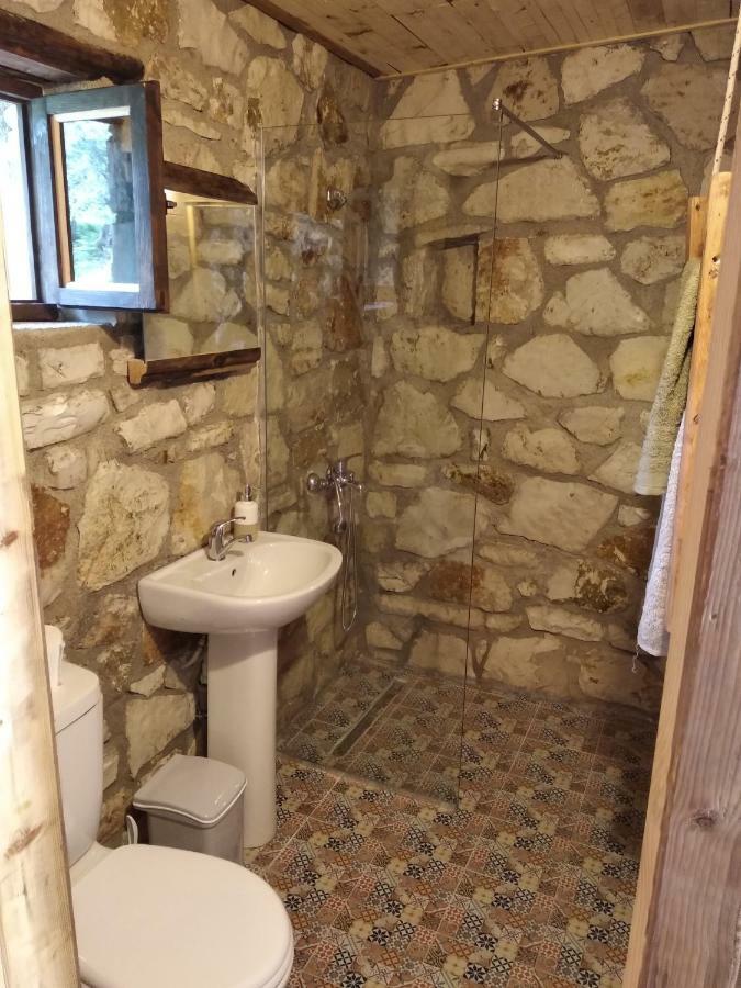 Filoxenia - The Place Of Experience Himare Exterior photo